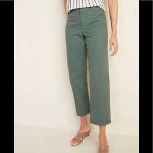 Old Navy Green Cropped Wide Leg Khaki Trousers